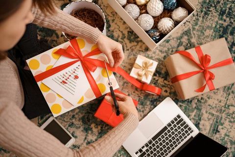 How Smart Companies Use Corporate Gifting to Build Real Loyalty Facts